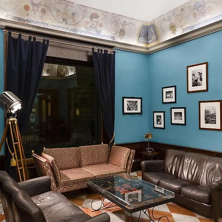 Tivoli Palazzo Gaddi Firenze